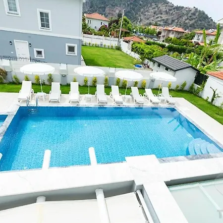 Villa Remarkable 6-bed Zambak Dalyan