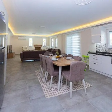 Villa Remarkable 6-bed Zambak Dalyan Ortaca (Mugla)