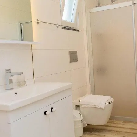 Remarkable 6-bed Zambak Dalyan Villa